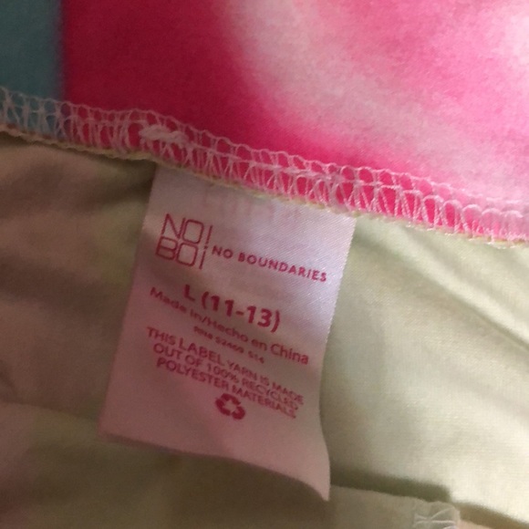 NWOT no boundaries tyedye capris size large - Picture 2 of 2